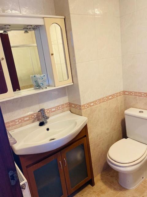 Apartamento Herreria Caldas De Reis Eksteriør bilde