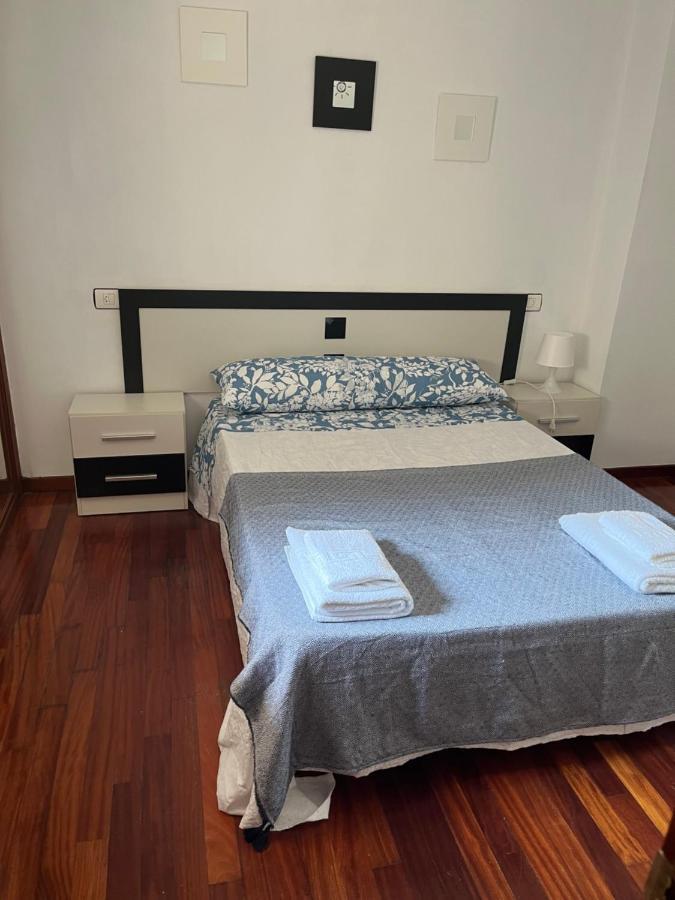 Apartamento Herreria Caldas De Reis Eksteriør bilde
